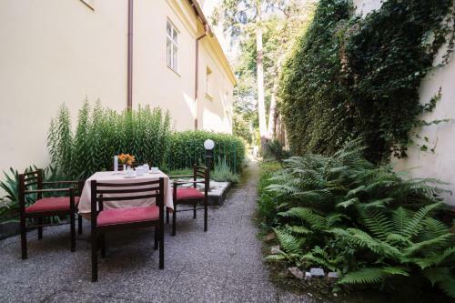 Hostal Pension Dientzenhofer