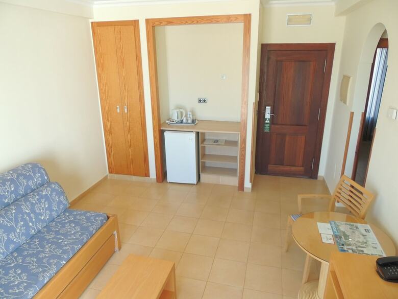 Punta Del Cantal Hotel Suites