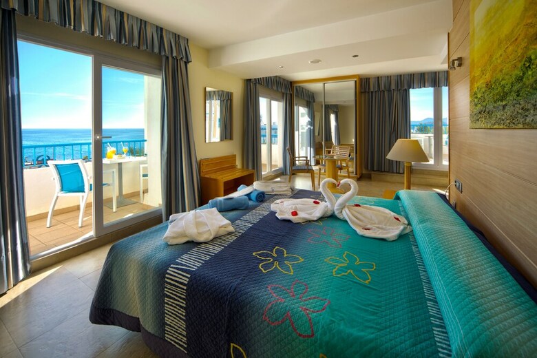 Punta Del Cantal Hotel Suites