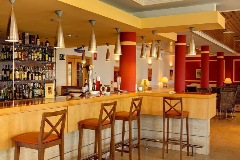 Punta Del Cantal Hotel Suites