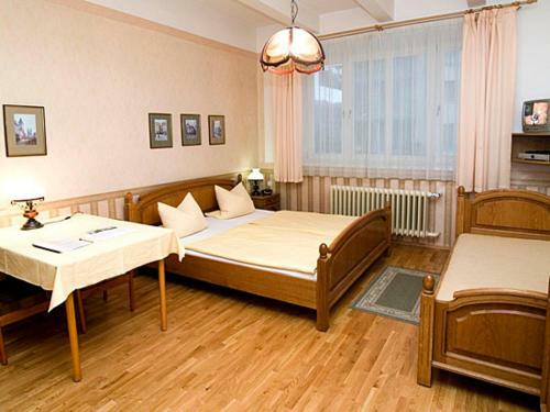 Hostal Pension Karnet