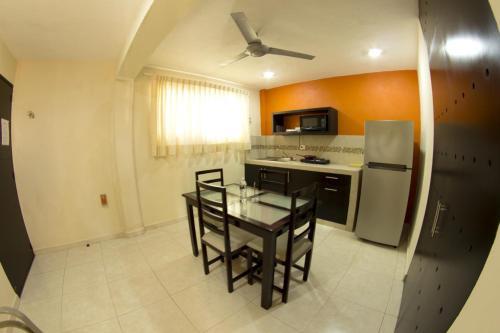 Hotel &amp; Suites Domani