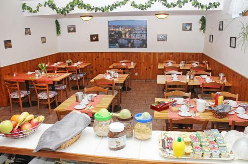 Hostal Penzion Chaloupka