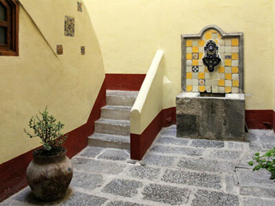 Hotel Casa De La Palma Travel