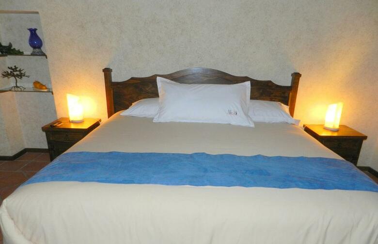 Al Otro Lado Del Rio Hotel