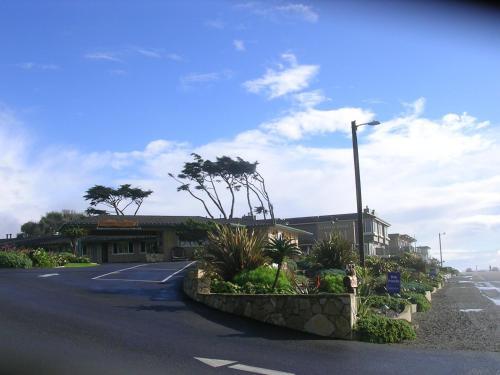 Hotel Cambria Shores Inn