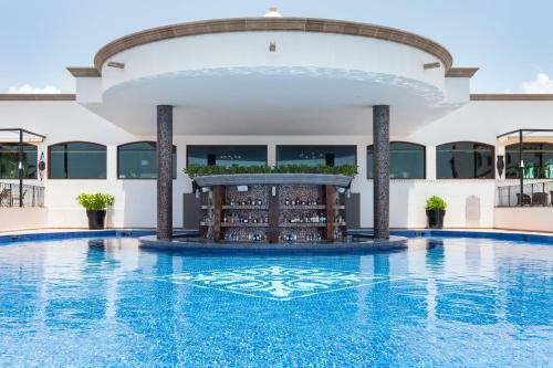 Hotel Grand Residences Riviera Cancun