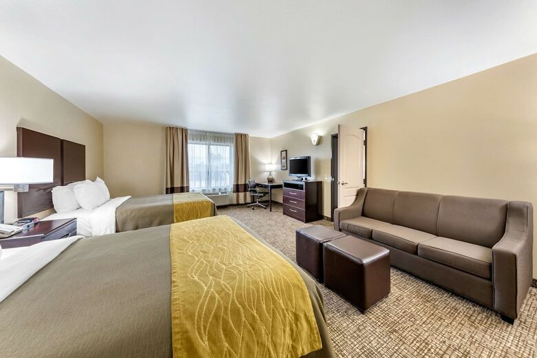 Hotel Comfort Inn And Suites Colton