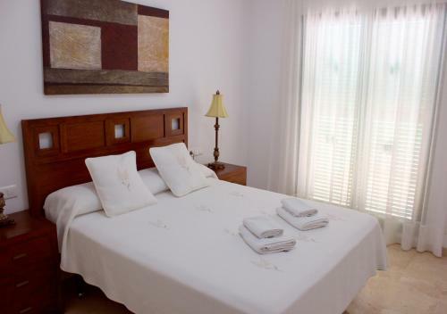Apartamentos Pueblo El Goleto Aptos.