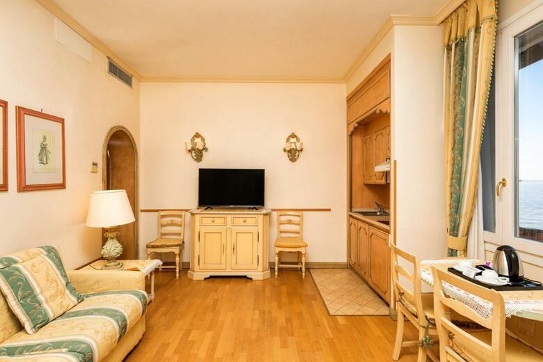 Hotel Villa Laguna