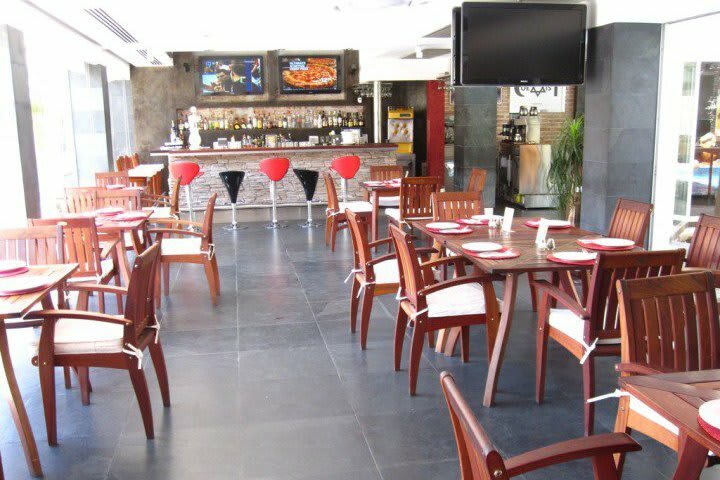 Hotel Rio Malecon