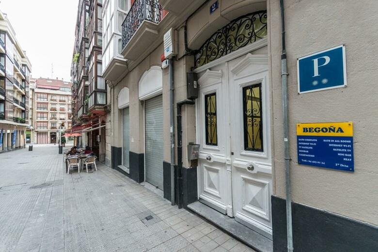 Hostal Bego�a