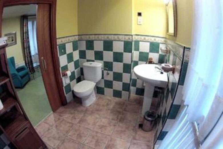 Hostal Bego�a