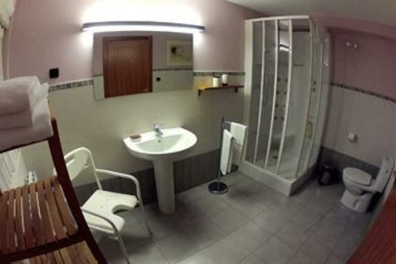 Hostal Bego�a