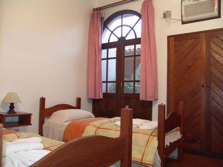 La Alhambra Aparthotel