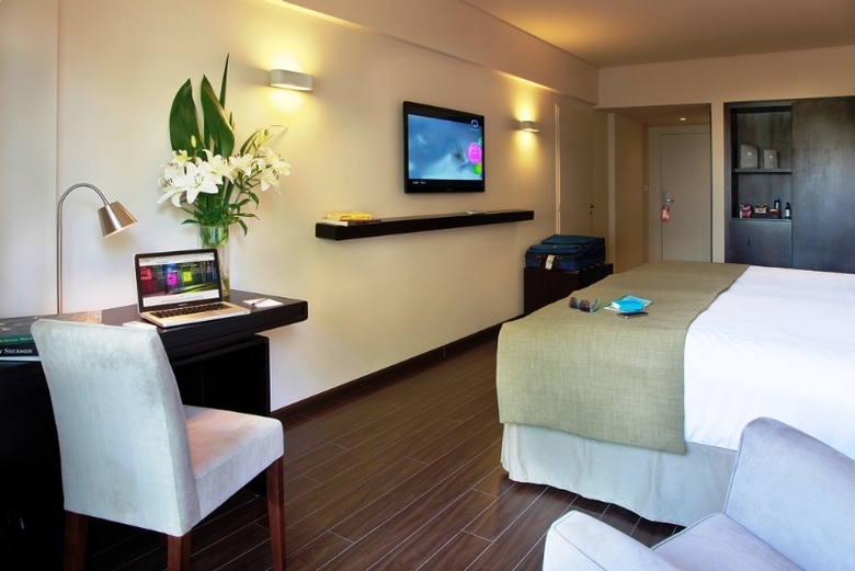 Hotel Dazzler Palermo