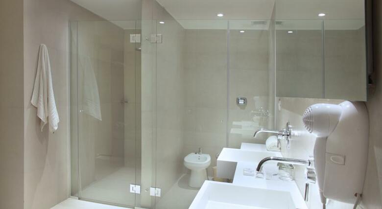 Hotel Dazzler Palermo
