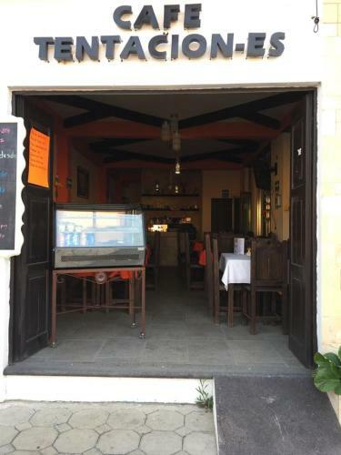 Hotel Tres Mar�as