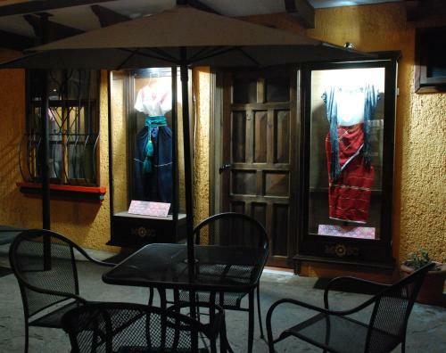 Hotel Tem�tico Mision Colonial