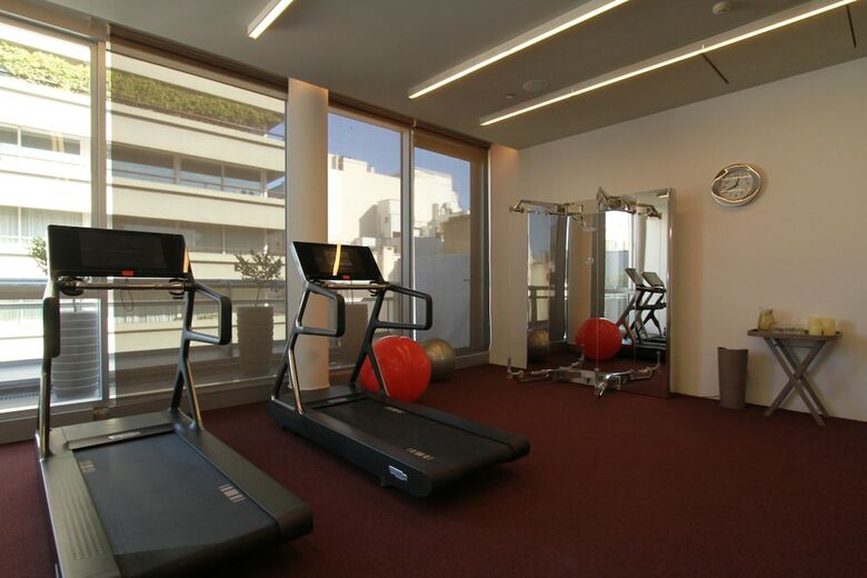 Recoleta Grand Hotel