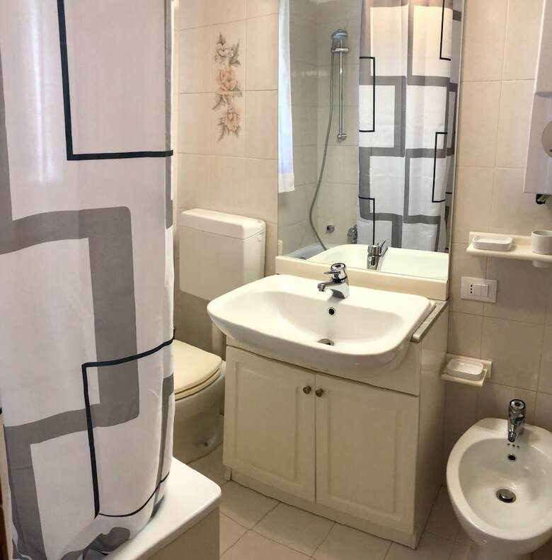 Hotel Ariel Silva