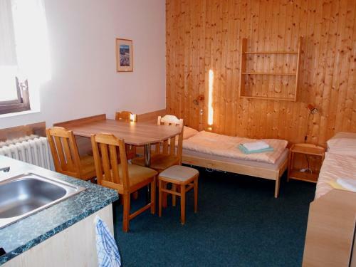 Hostal Pension Kub�t