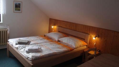 Hostal Pension Kub�t