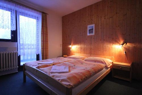 Hostal Pension Kub�t