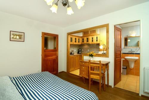 Hostal Pension Rosa