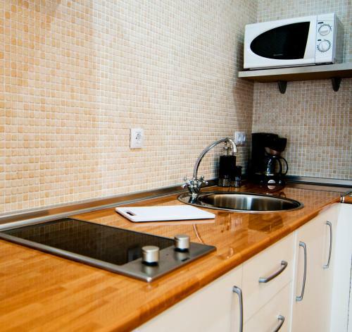Apartamentos Plaza de La Luz C�diz