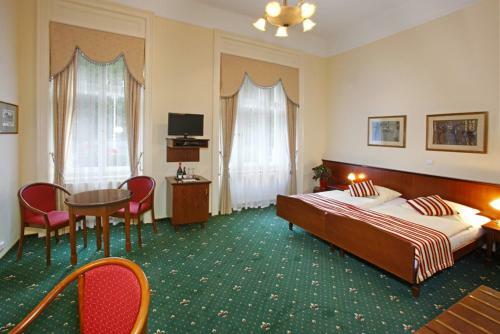 Hostal Sant Georg Garni