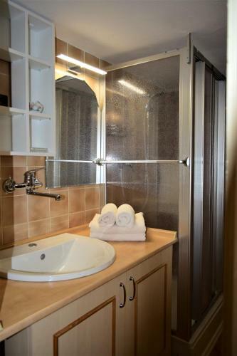Hostal George Pension