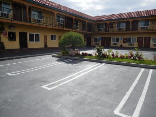 Motel Diamond Inn