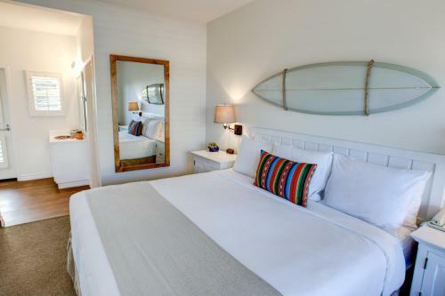Hotel Laguna Cliffs Inn