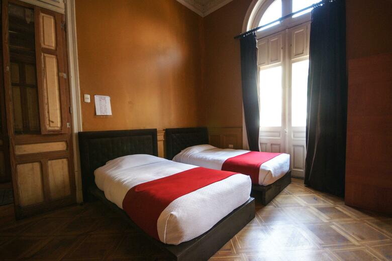 Happy House Hostel