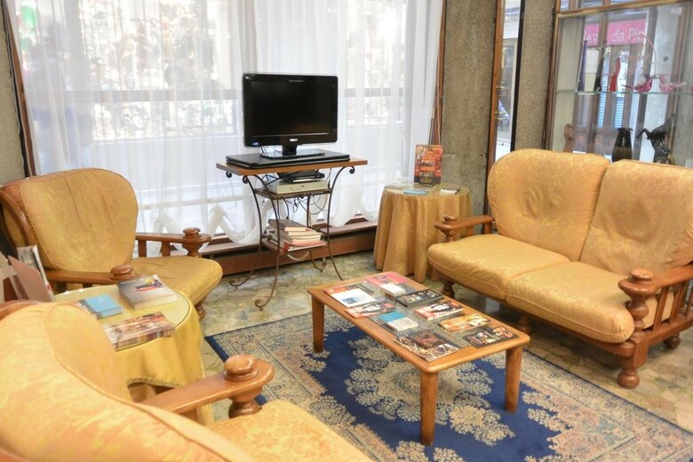 Hotel Ambassador Tre Rose