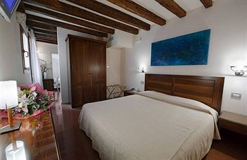 Hotel Ca� Pozzo Inn