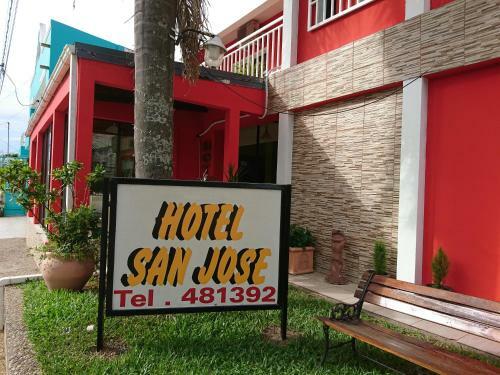 Hostal Hotel San Jose