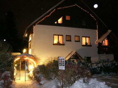 Hostal Pension Roklan