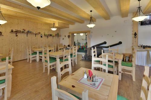 Hostal Penzion Bobe?ova Bouda