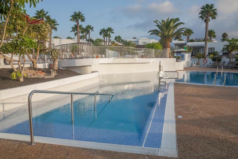 Apartamentos Jardines Del Sol