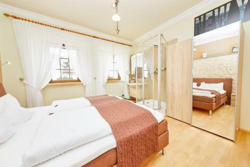 Hostal Gast-und Weinhaus Burkard
