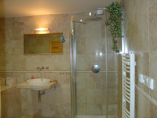 Apartm�ny B�l� Labe