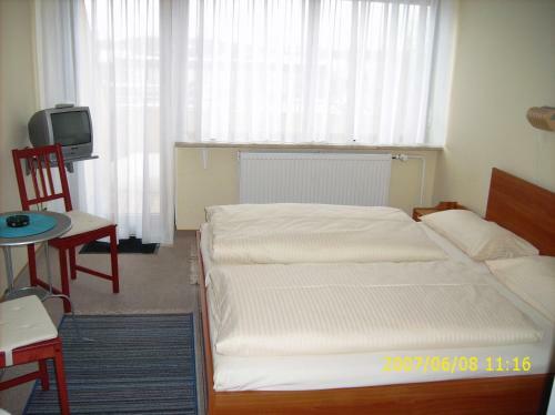 Hostal Domhotel Bed & Breakfast