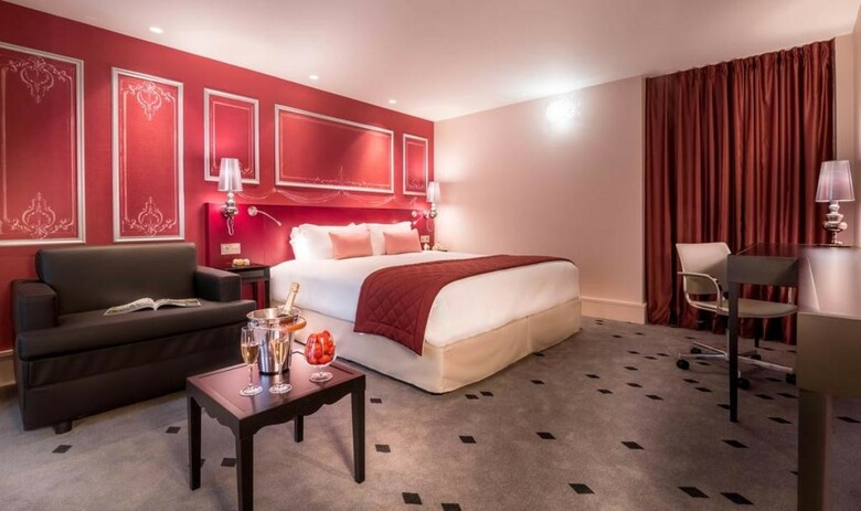 Hotel NH Paris Champs-elys�es