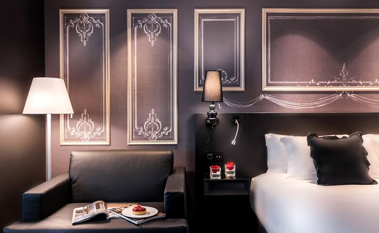 Hotel NH Paris Champs-elys�es