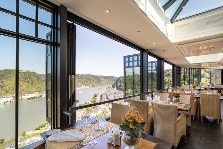Romantik Hotel Schloss Rheinfels
