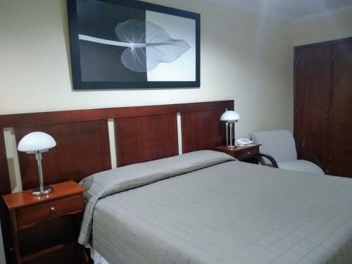 Radio Hotel Resort & Convention