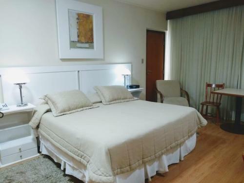 Radio Hotel Resort & Convention