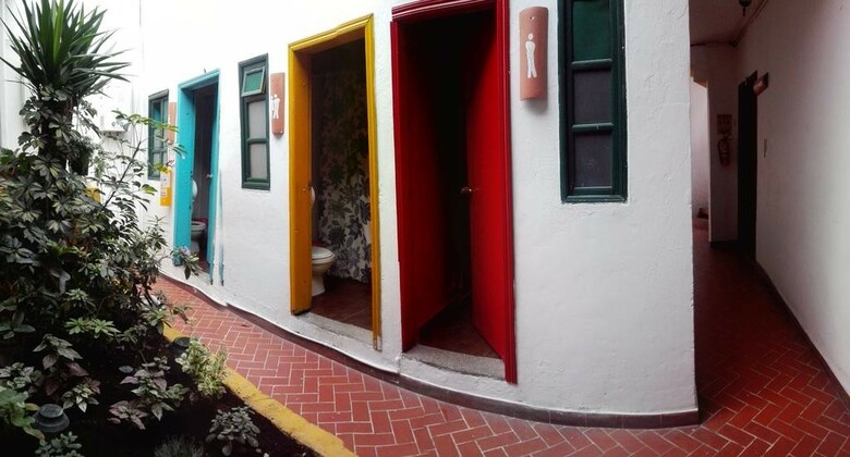 Hostal Chocolate Hostel